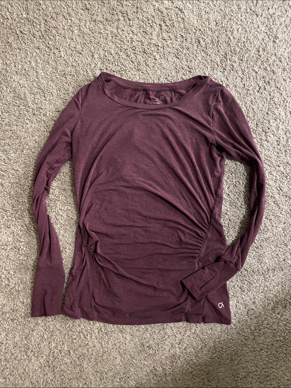 GAP Fit long sleeve maternity shirt